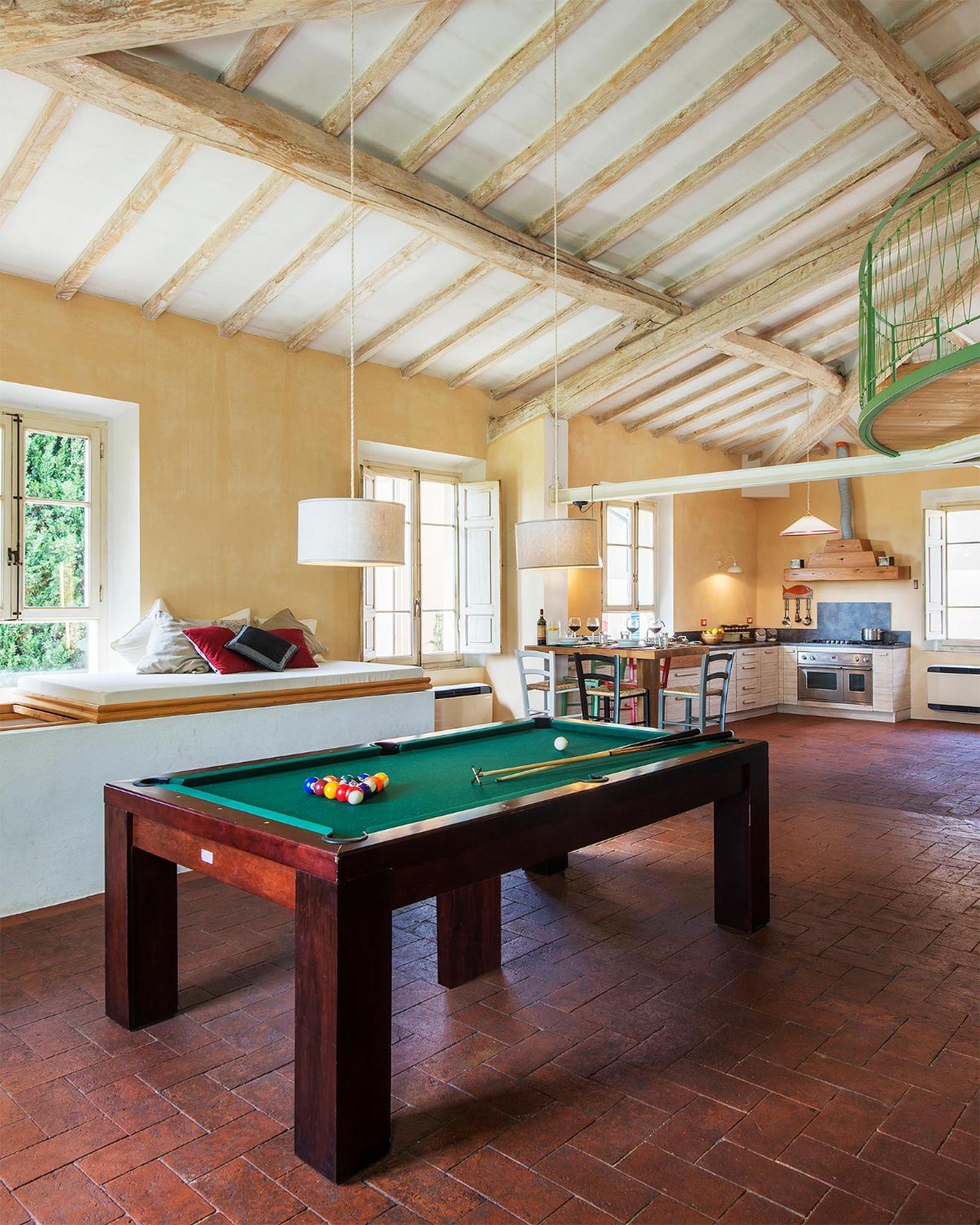 I Magazzini Apartment Marti Luaran gambar